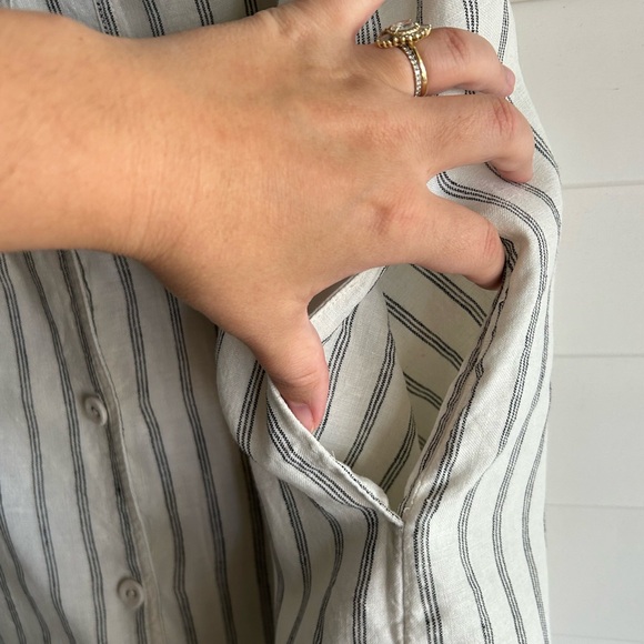 Everlane Cream with Black Stripes Linen button down dress - Picture 4 of 7